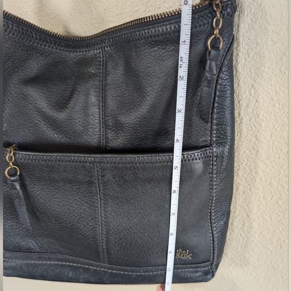 The Sak Black Pebbled Leather Shoulder Bag - Picture 10 of 11
